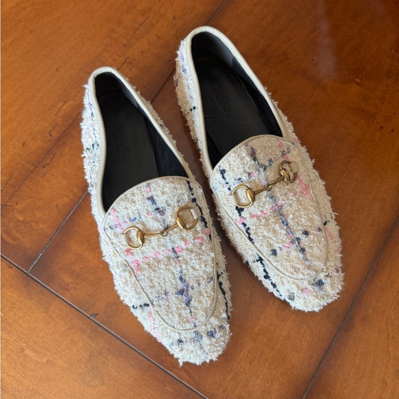 Women’s tweed Gucci Jordan loafers - Picture 2 of 4